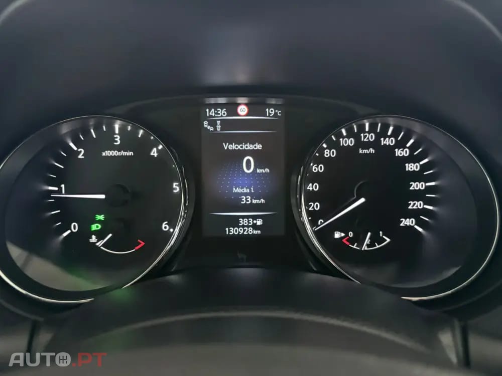 Nissan Qashqai 1.5 dCi Tekna Premium 17 Alcantara