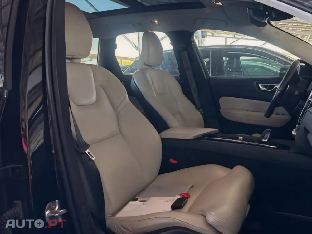 Volvo XC60 2.0 T8 PHEV Inscription Expression AWD