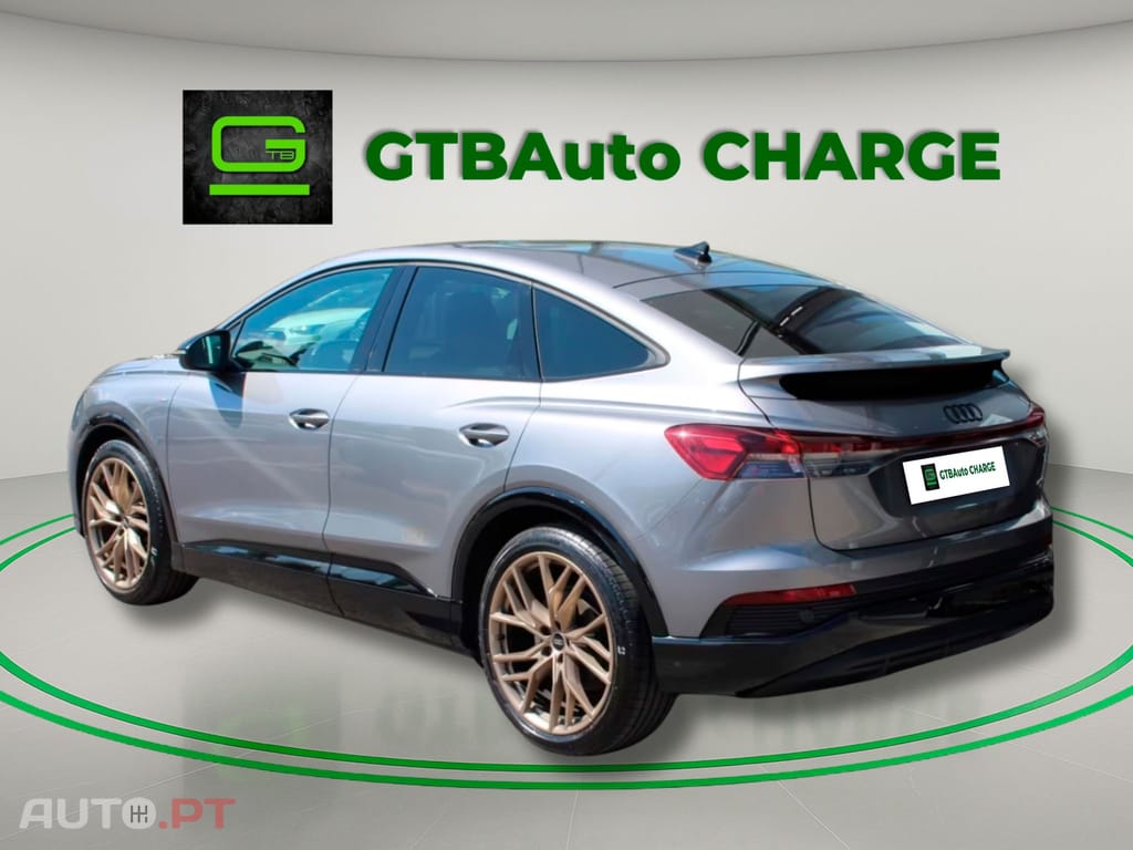 Audi Q4 E-Tron I.V.A DEDUTIVEL 50 quattro