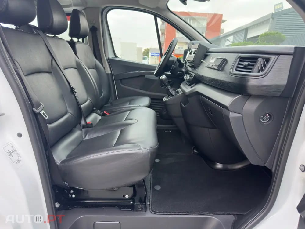 Renault Trafic 2.0 Blue dCi L2 Grand SpaceClass