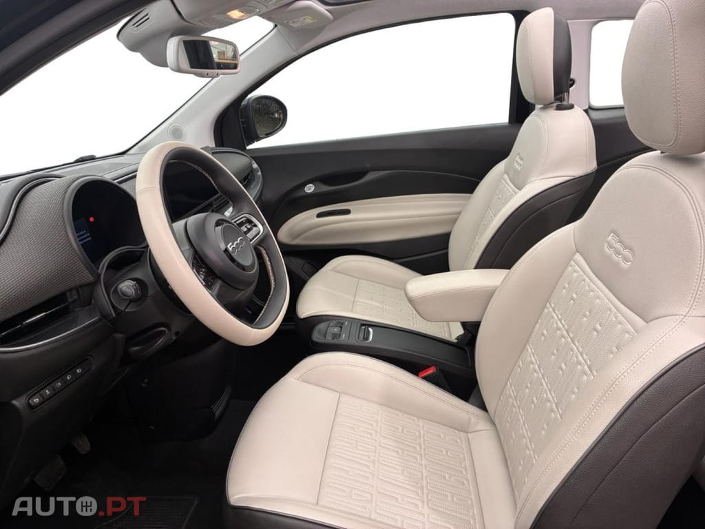 Fiat 500e La Prima