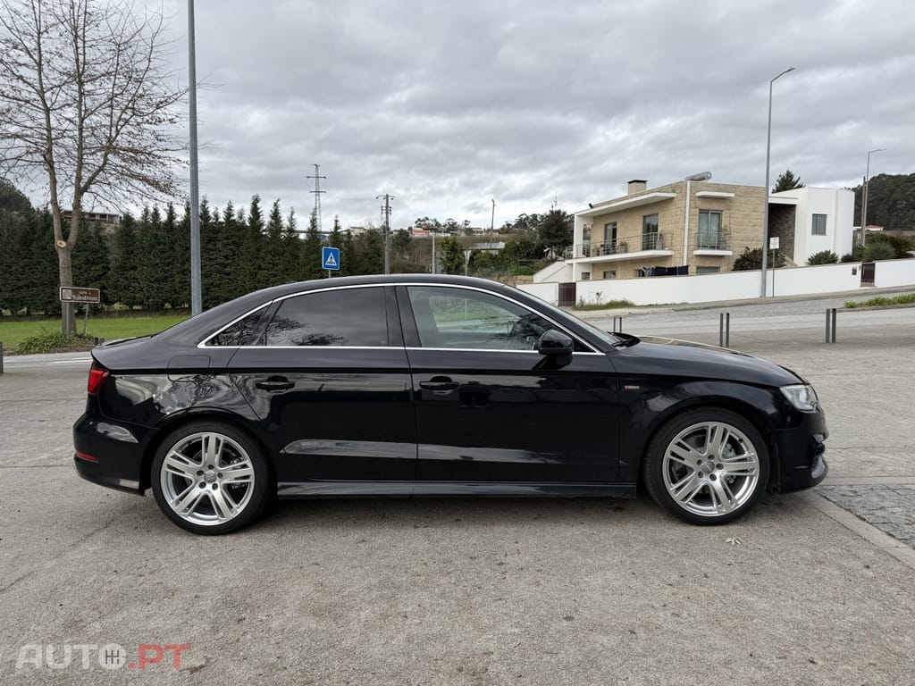 Audi A3 2.0 TDI (clean diesel) S line Sport Pack