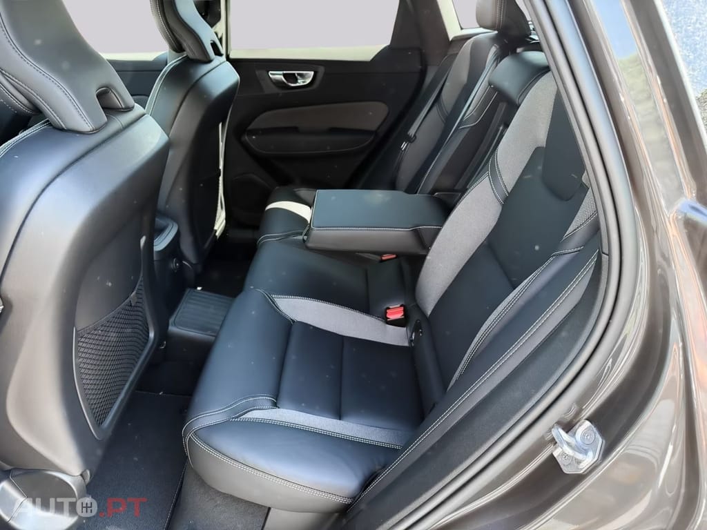 Volvo XC60 T8 AWD  I.V.A DEDUTIVEL
