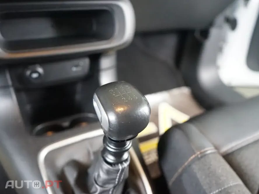 Citroen C3 1.2 PureTech Shine