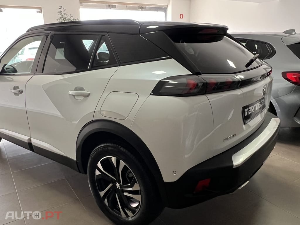 Peugeot 2008 1.2 PureTech GT Line EAT8