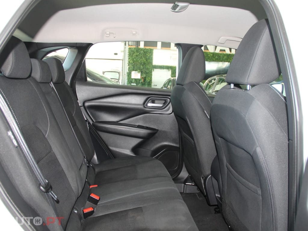 Nissan Qashqai 1.3 DIG-T Acenta — fotografia 9