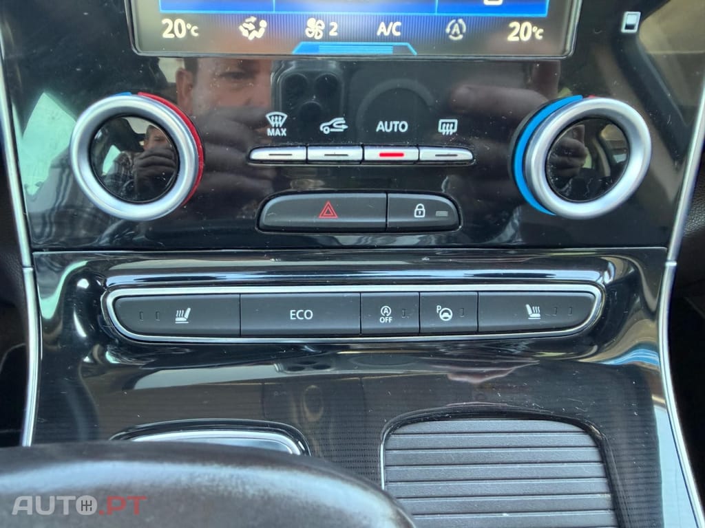 Renault Espace 1.6 dCi Initiale Paris EDC