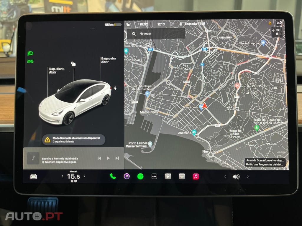 Tesla Model 3 Stander 