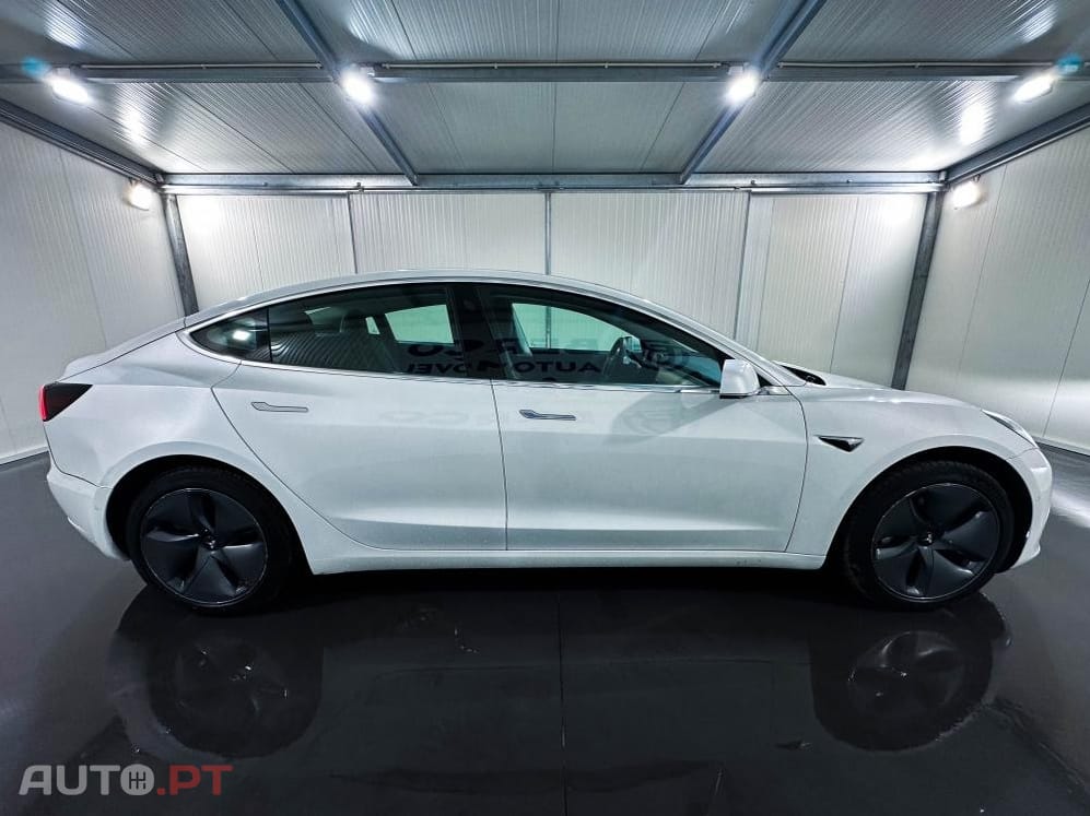 Tesla Model 3 Long-Range Dual Motor AWD