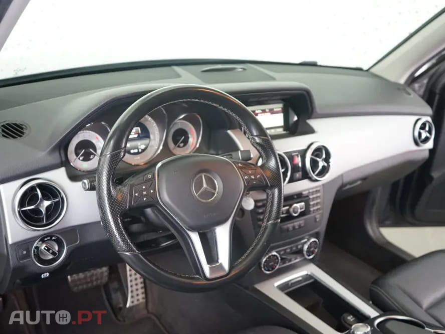 Mercedes-Benz GLK 200 CDI (BlueEFFICIENCY) 7G-TRONIC