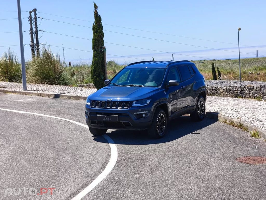 Jeep Compass 1.3 TG 4Xe Trailhawk