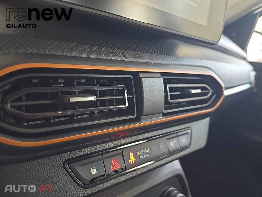 Dacia Sandero STEPWAY ESSENTIAL ECO-G 100
