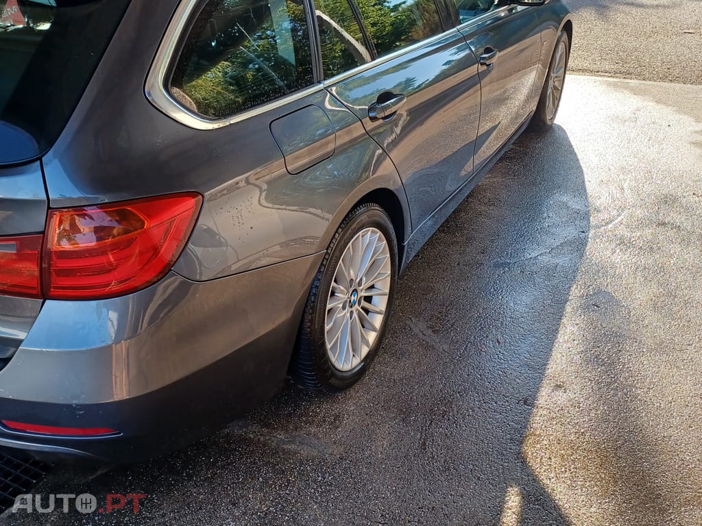 BMW 320 Touring d Luxury 184cv