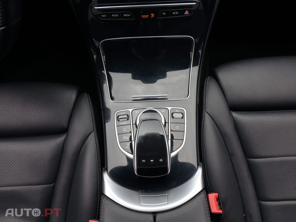 Mercedes-Benz C 300 de T 9G-TRONIC AMG Line