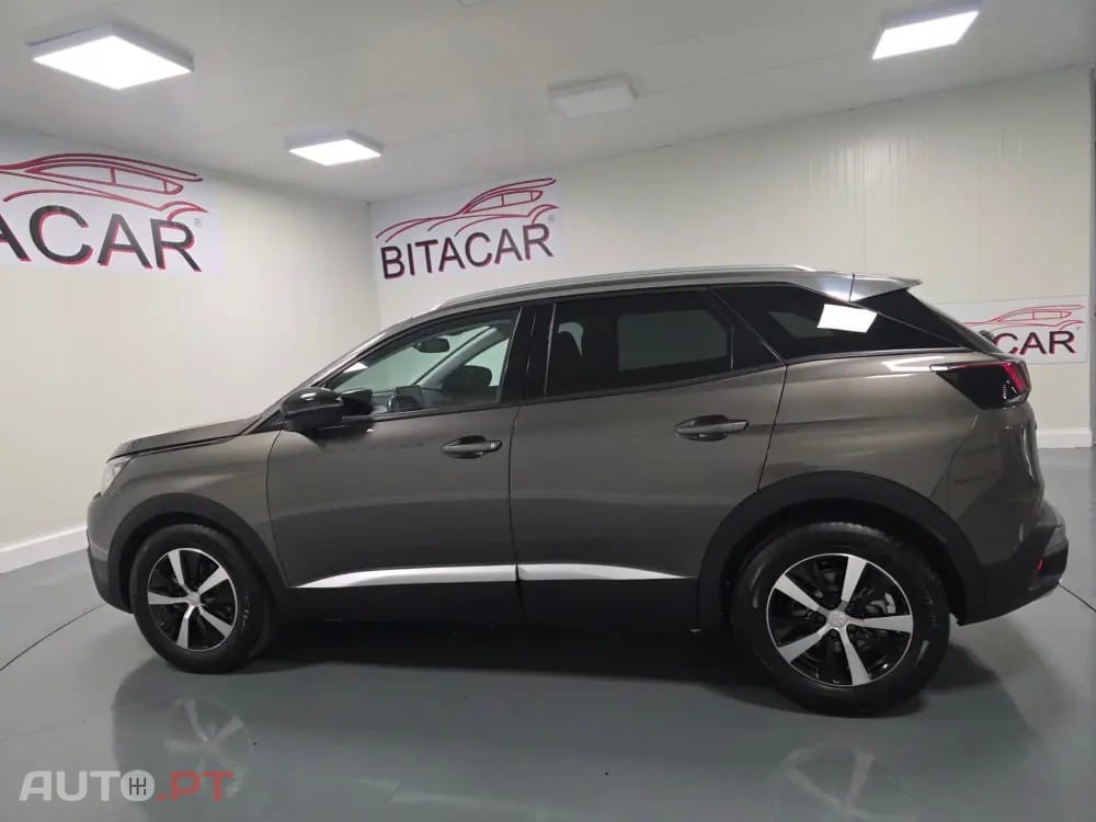 Peugeot 3008 1.5 BLUEHDI ACTIVE