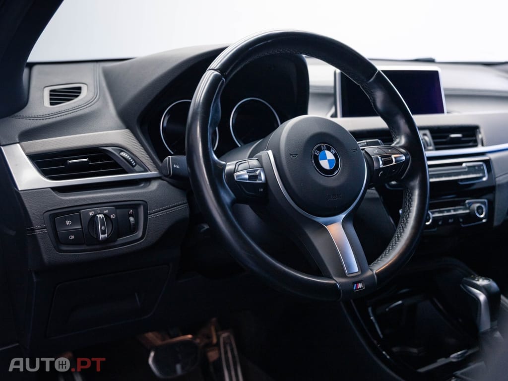 BMW X2 25 e xDrive Pack M