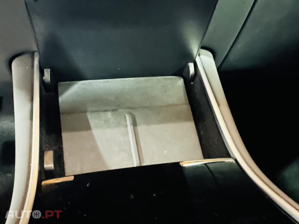 Tesla Model 3 Standard Range Plus RWD