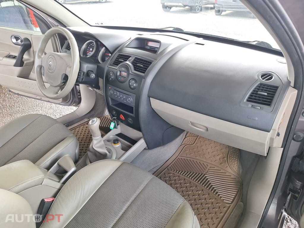 Renault Mégane Break 1.6 Privilège Luxe