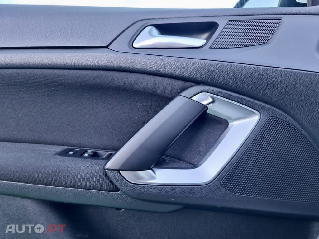 Peugeot 308 1.6 BlueHDi Allure