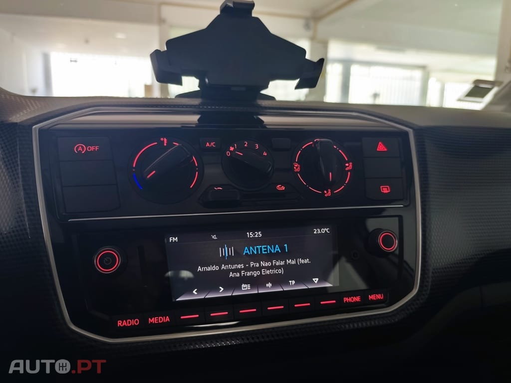 Volkswagen Up! 1.0 BMT Move Auto