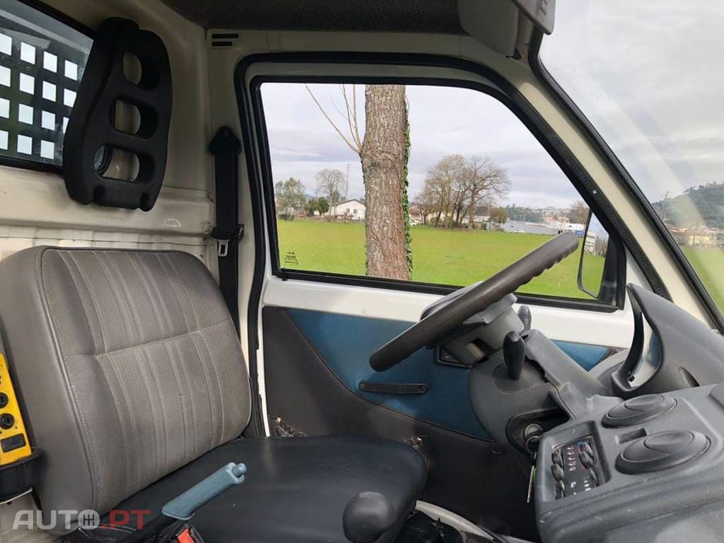Piaggio Porter Benne