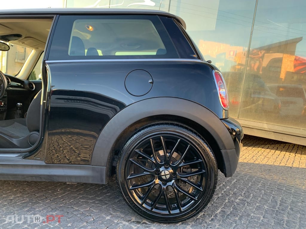 MINI One D