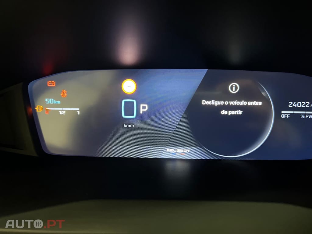Peugeot 2008 1.2 Hybrid Allure e-DCS6