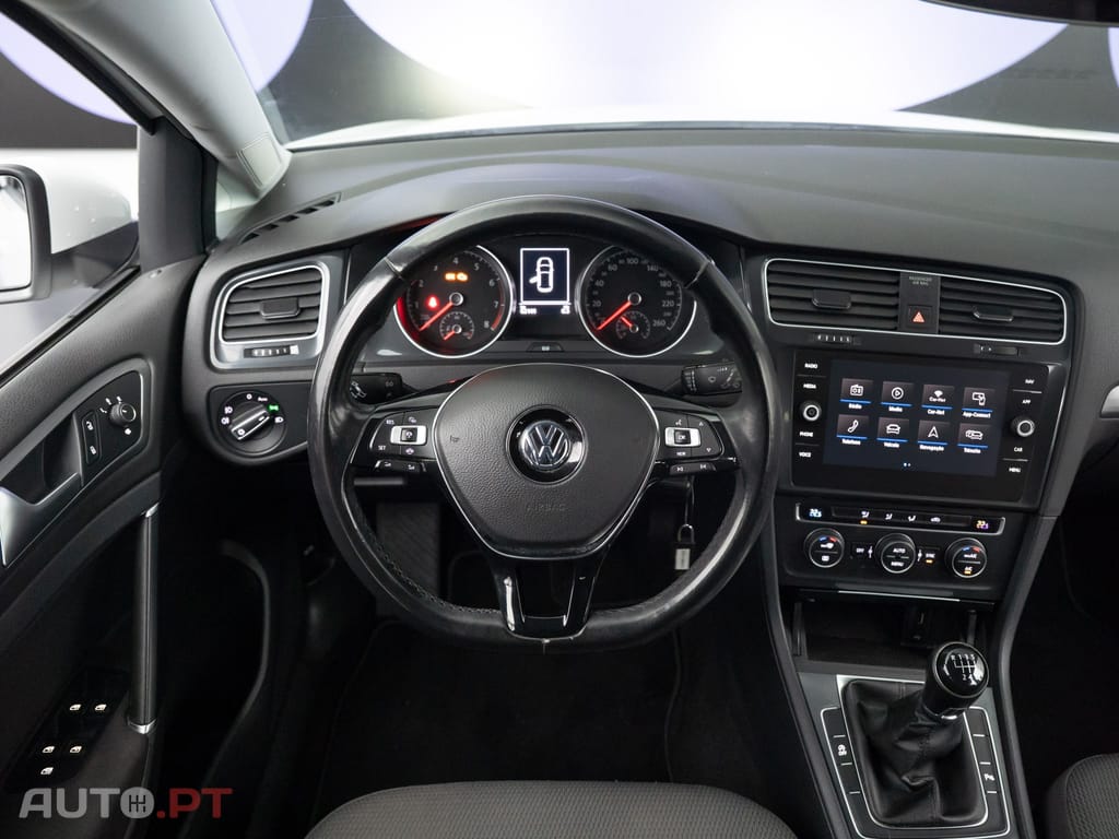 Volkswagen Golf 1.5 TSI BM Stream
