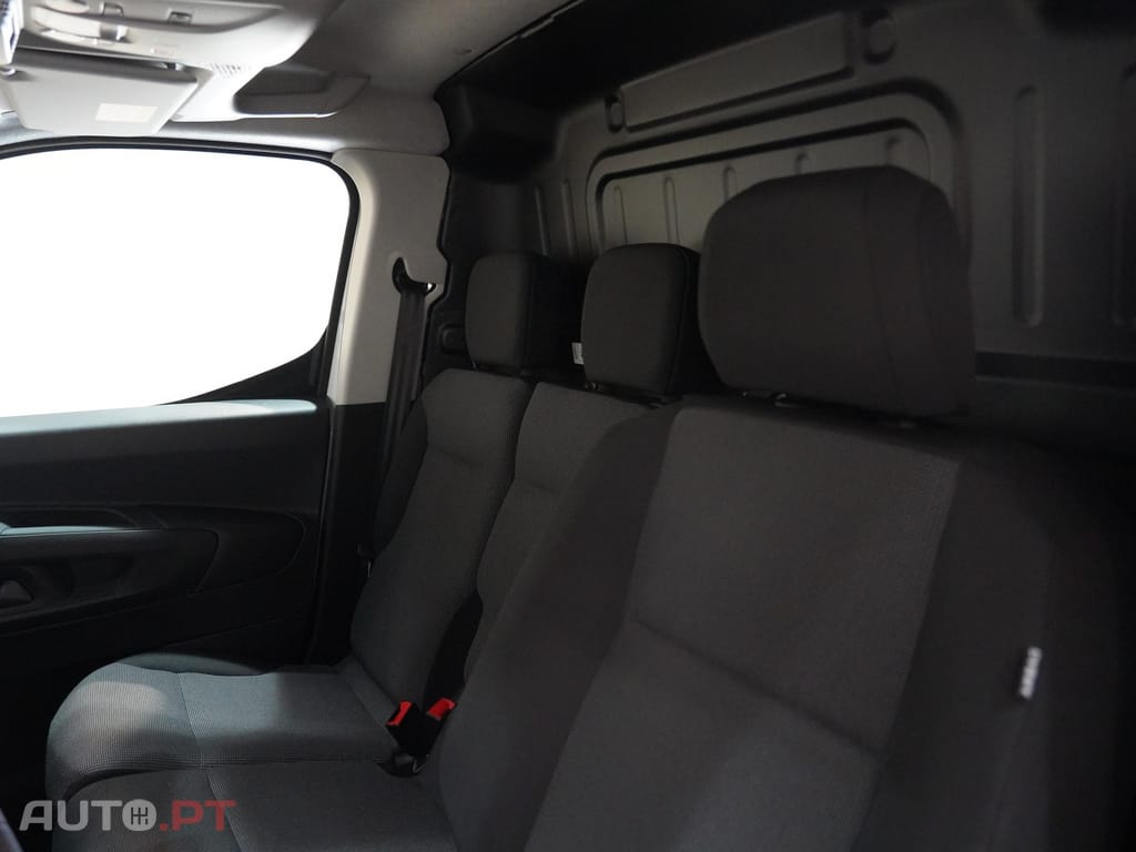 Peugeot E-Partner 50 kWh M Standard