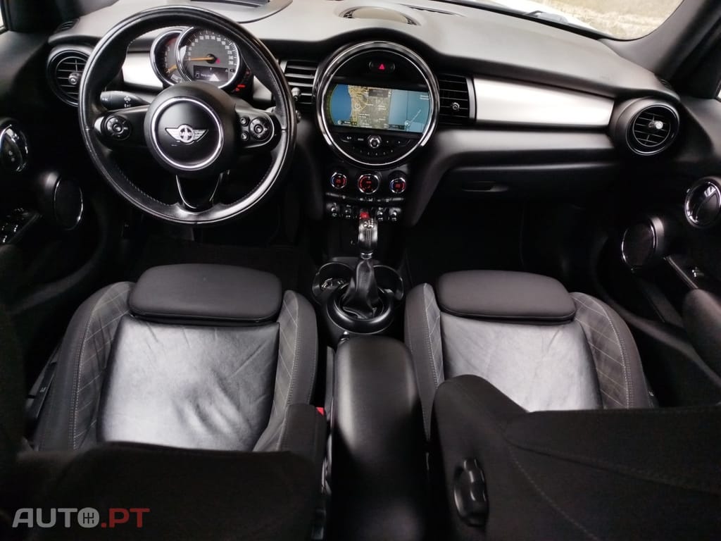 MINI Cooper Cooper D Auto — fotografia 5