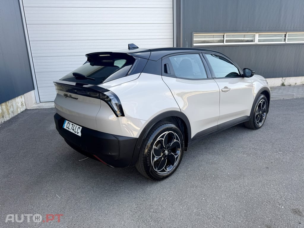 Alfa Romeo Junior Elettrica