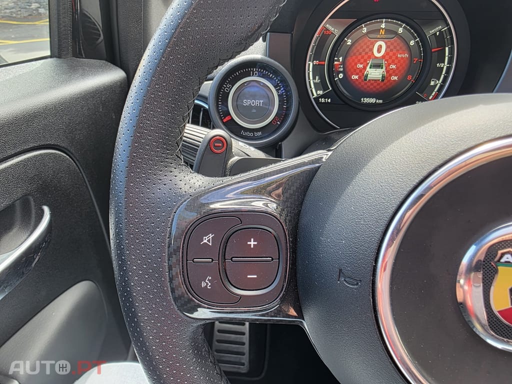 Abarth 695 1.4 T-Jet MTA