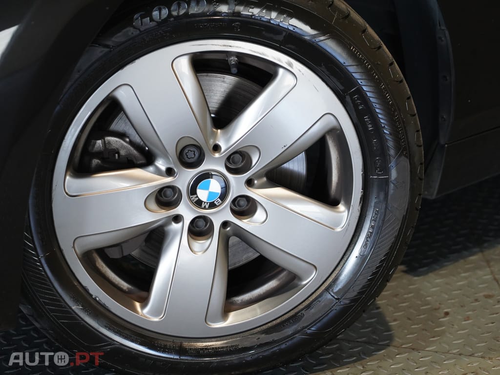 BMW 116 i Advantage