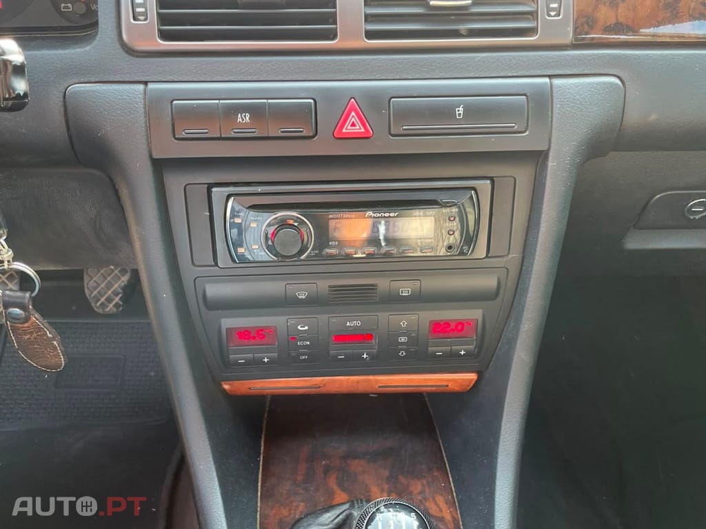 Audi A6 2.5 TDI V6 24v Ambition