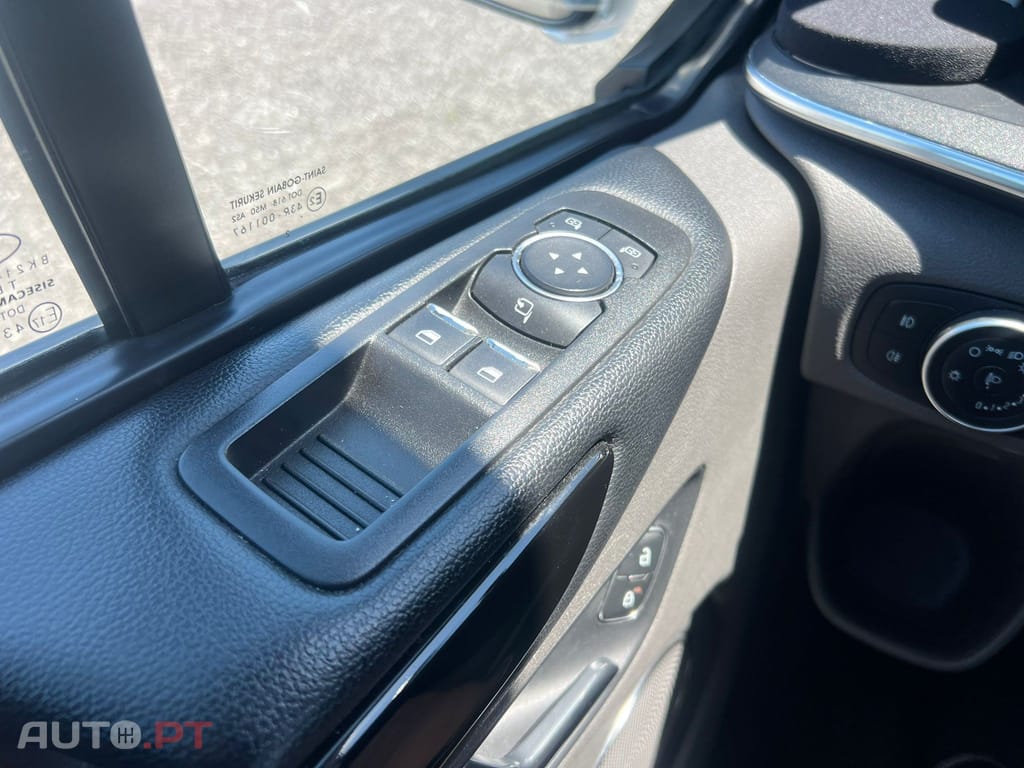 Ford Tourneo 2.0 TDCi Titanium Aut.