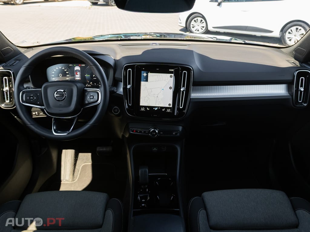 Volvo XC40 1.5 T5 PHEV Plus Bright