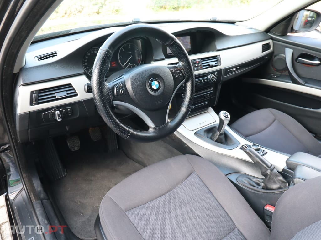 BMW 320 d Touring Navigation