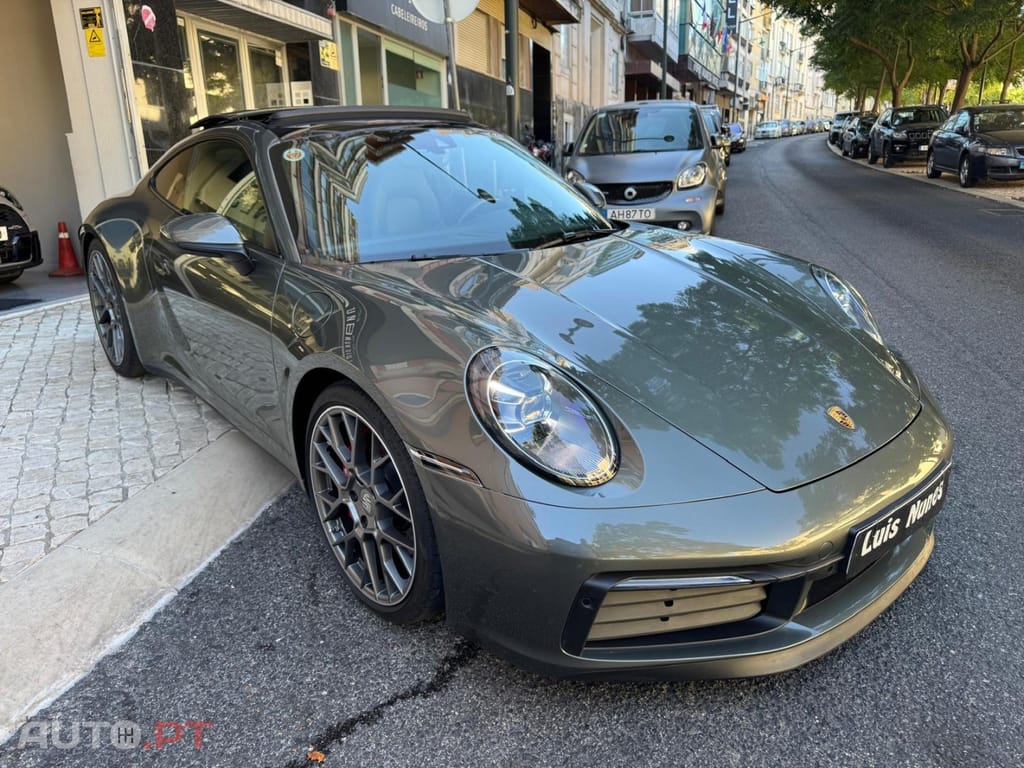 Porsche 911 Carrera 4S PDK