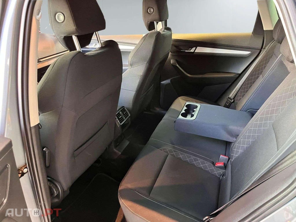 Skoda Karoq 1.0 TSI Ambition