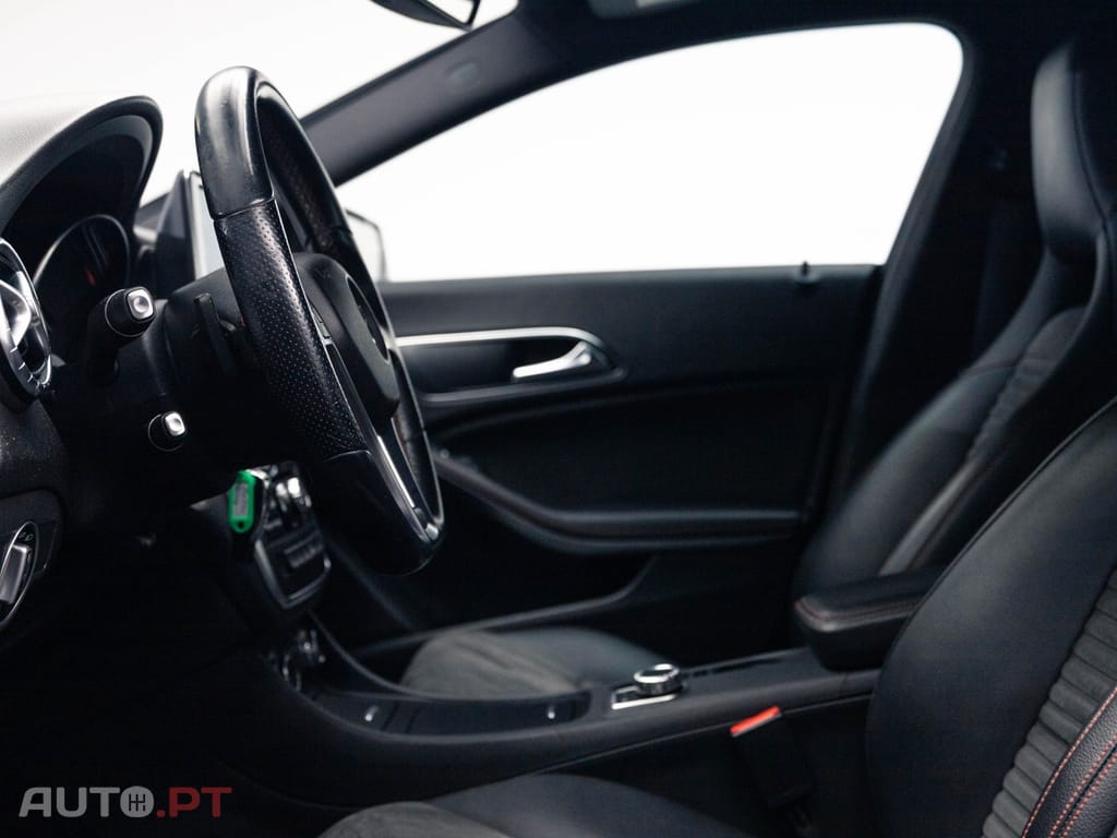 Mercedes-Benz CLA 220 CDi AMG Line Aut.