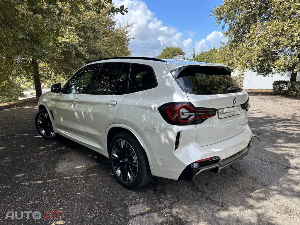 BMW iX3 M Sport Inspiring