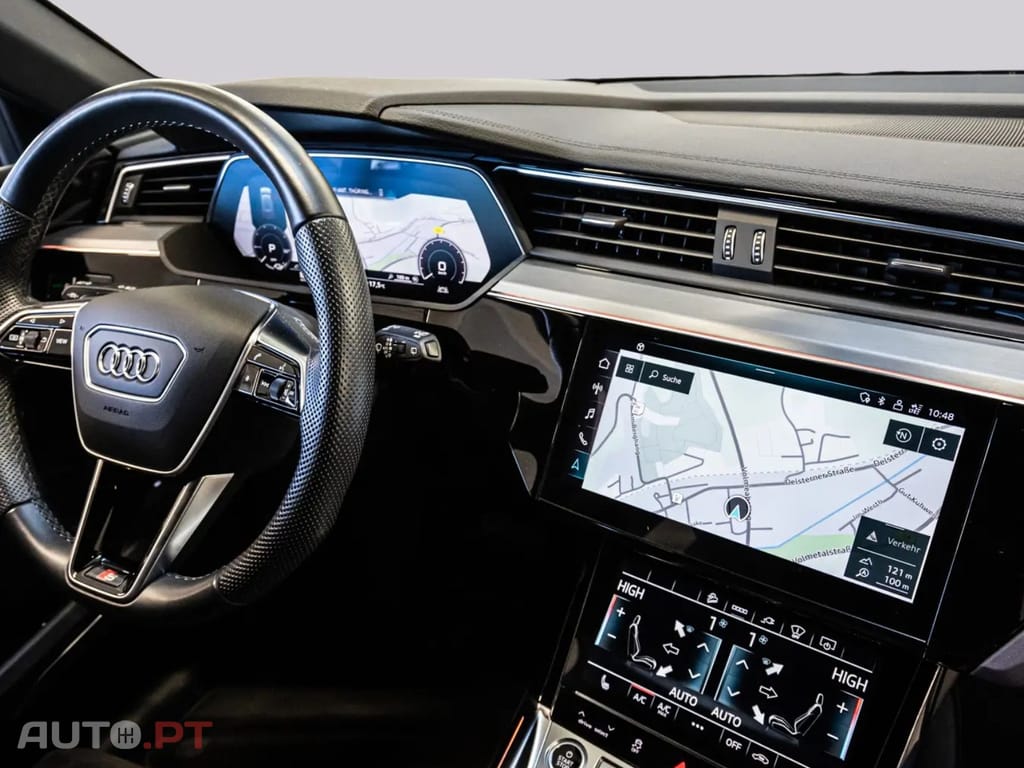 Audi E-Tron I.V.A DEDUTÍVEL 55 S LINE BLACK 22Z