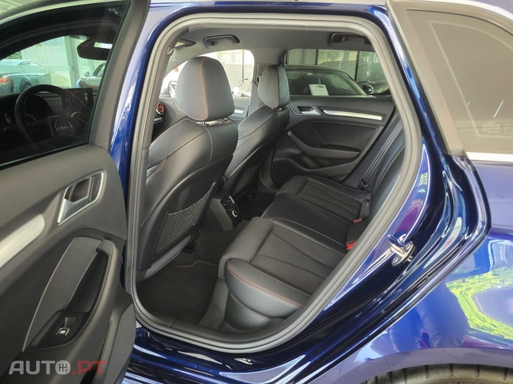 Audi S3 TFSI quattro S tronic