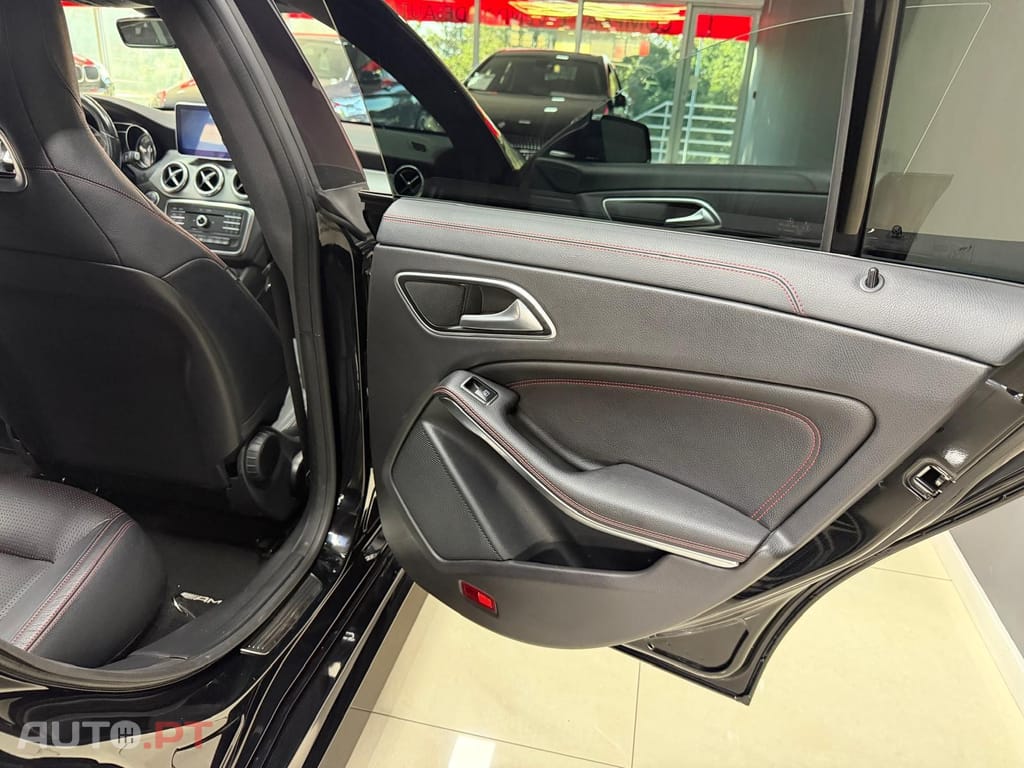 Mercedes-Benz CLA 220 d Shooting Brake AMG Line Aut.