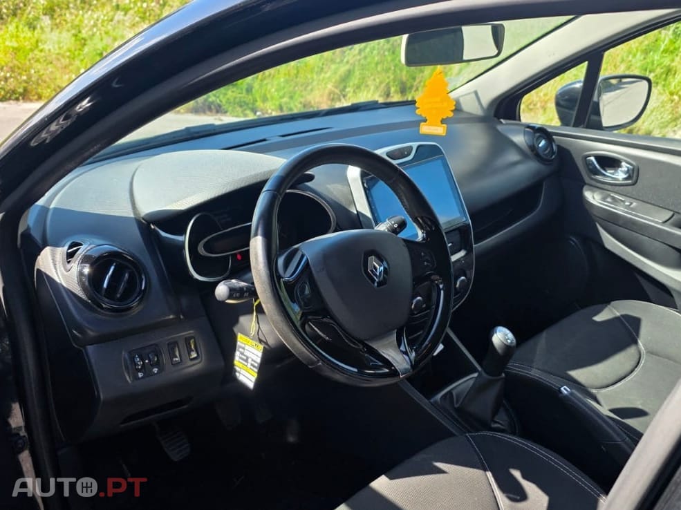 Renault Clio Sport Tourer 1.5 dCi Dynamique S