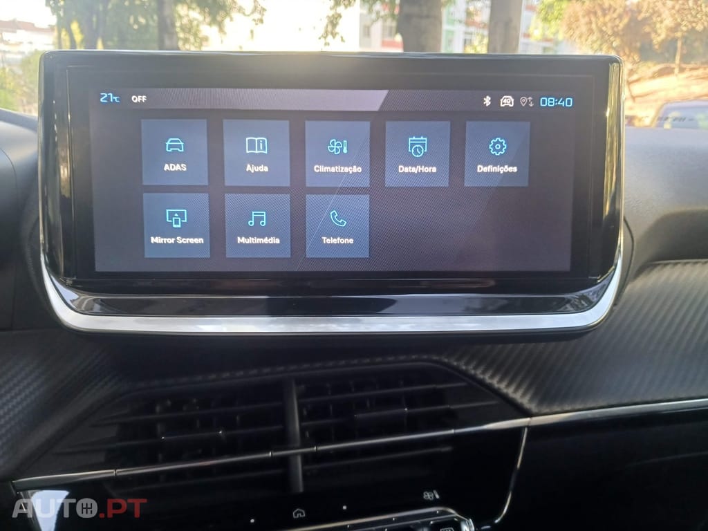 Peugeot 2008 1.2 Hybrid Allure e-DCS6