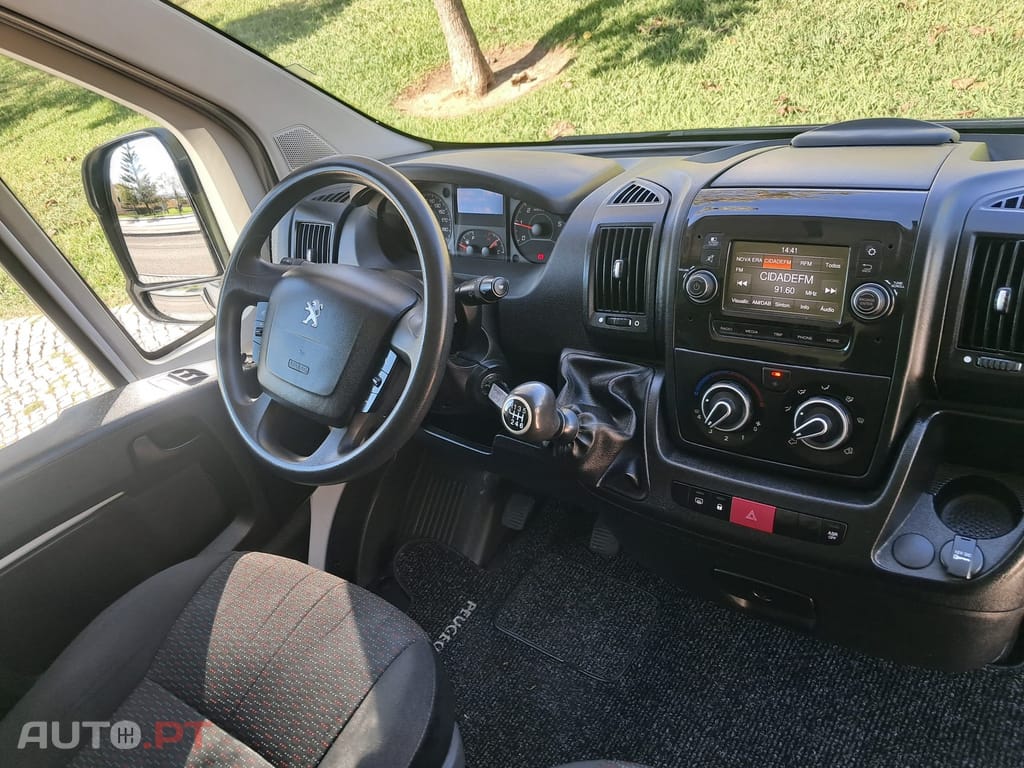 Peugeot Boxer 2.2 BlueHDi 435 L4H2 Premium
