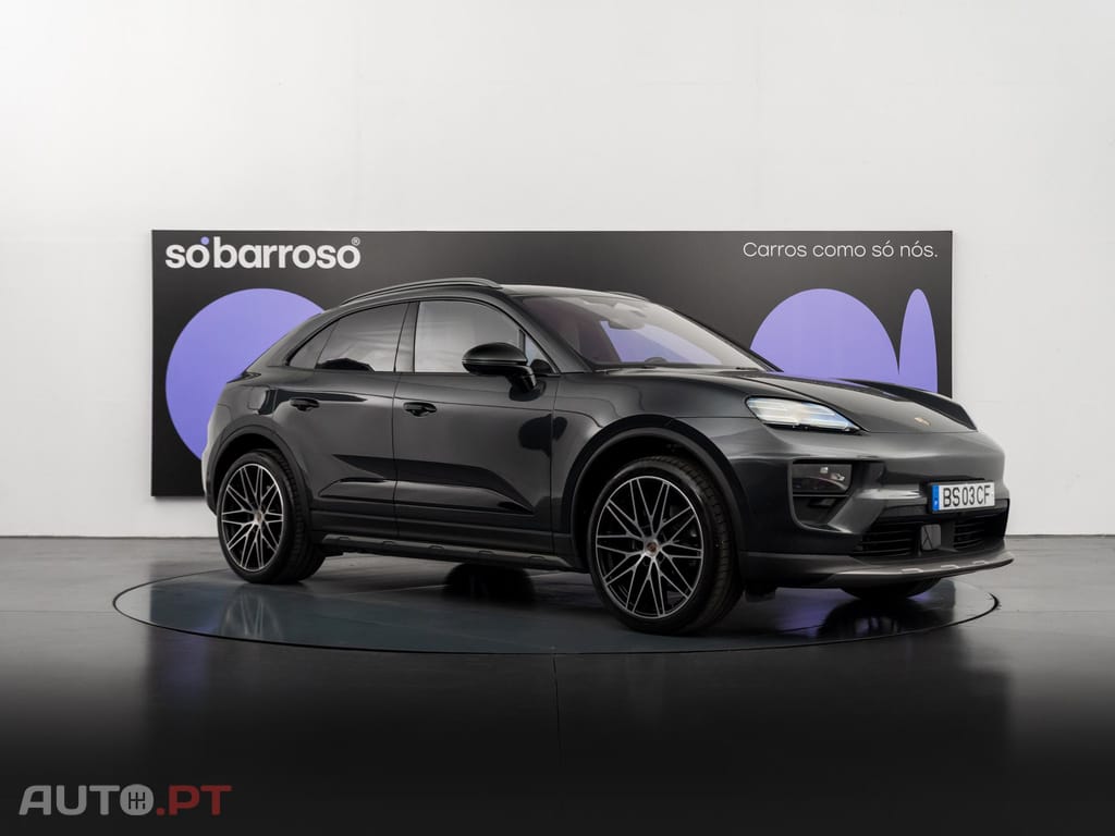 Porsche Macan Electric 4