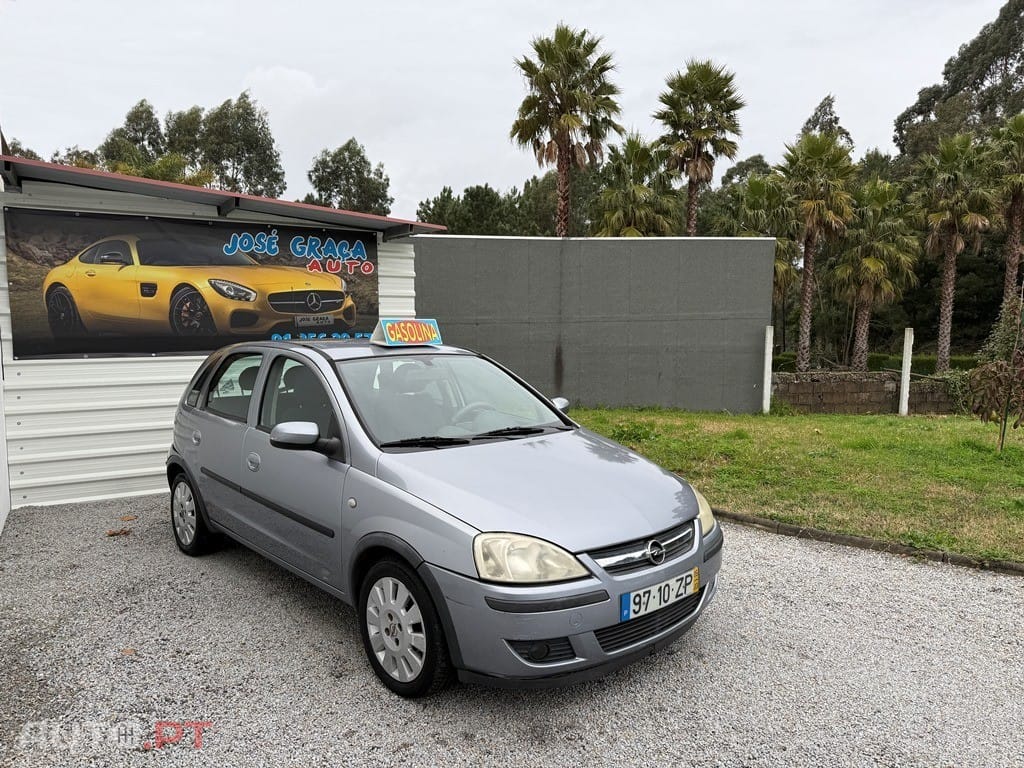 Opel Corsa 1.2 Enjoy