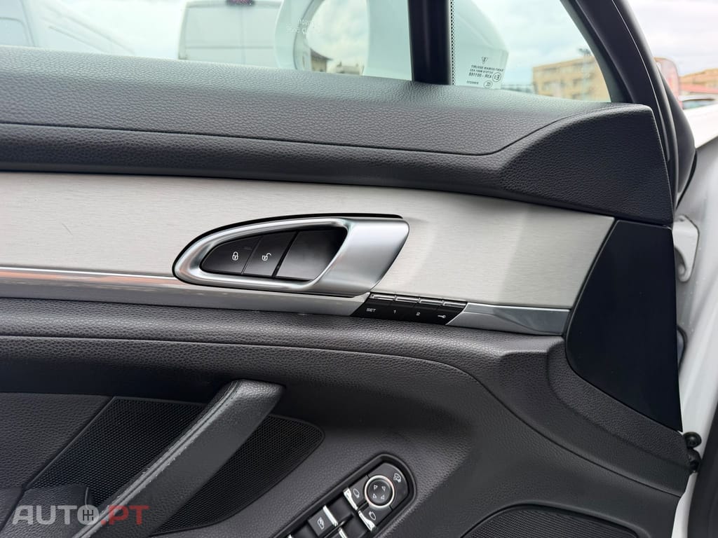 Porsche Panamera Edition